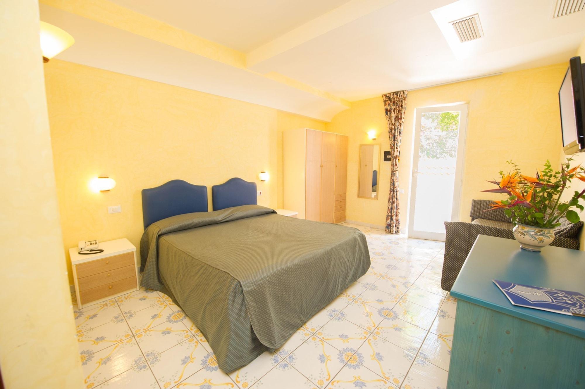 Hotel L'Approdo Casamicciola Terme Kültér fotó