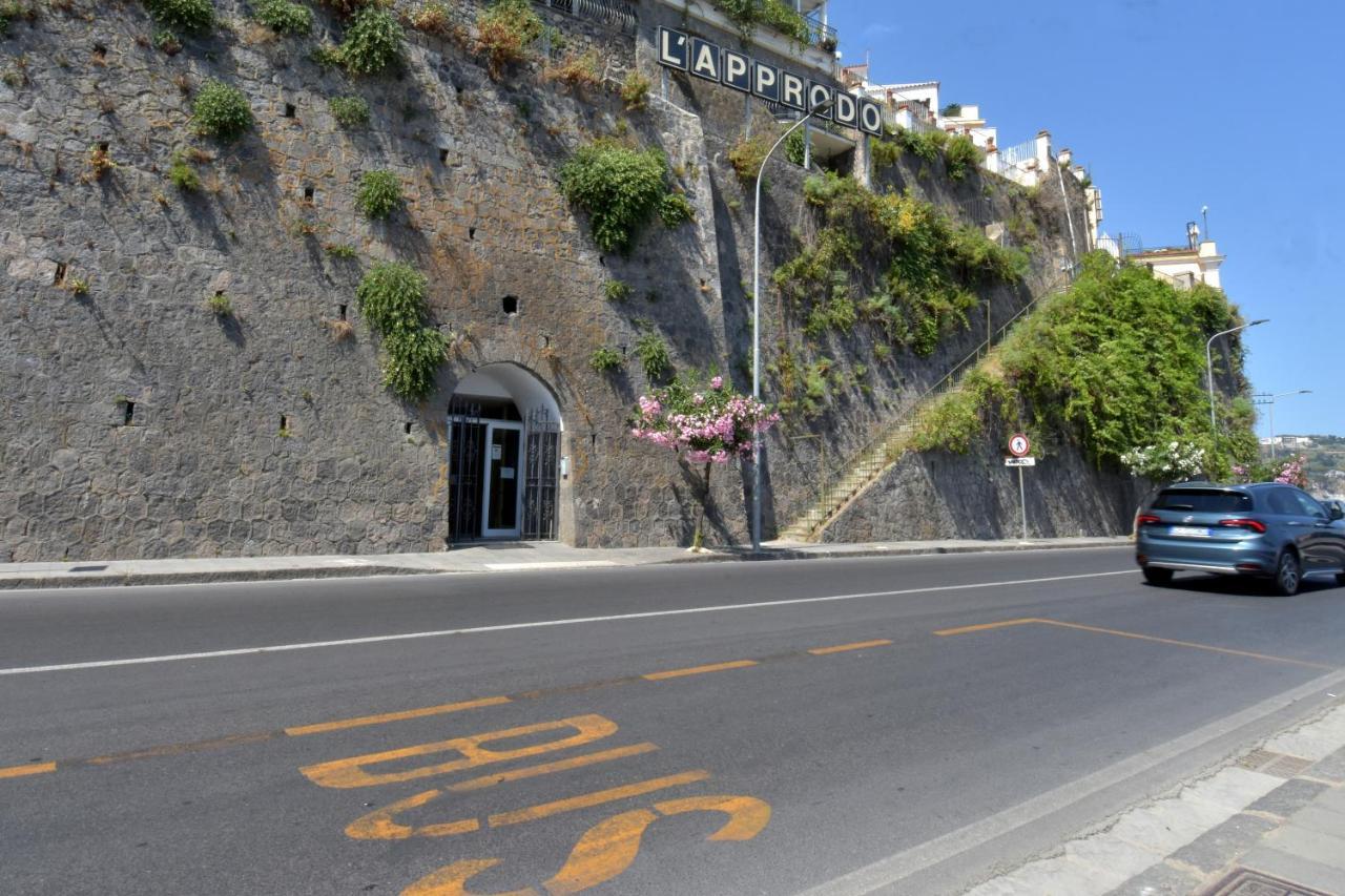 Hotel L'Approdo Casamicciola Terme Kültér fotó
