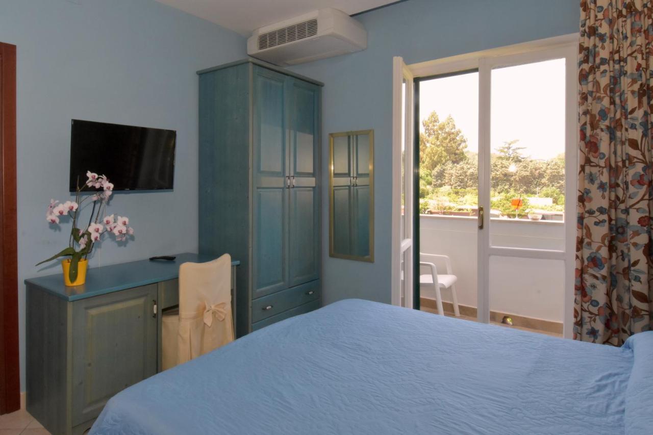 Hotel L'Approdo Casamicciola Terme Kültér fotó