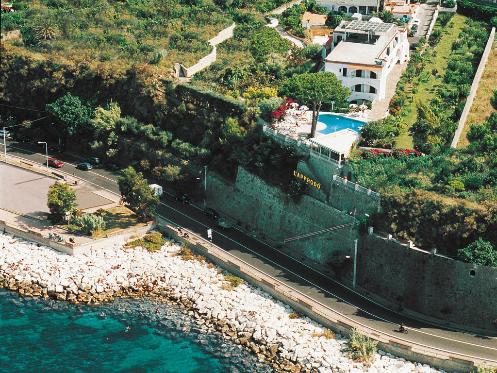 Hotel L'Approdo Casamicciola Terme Kültér fotó