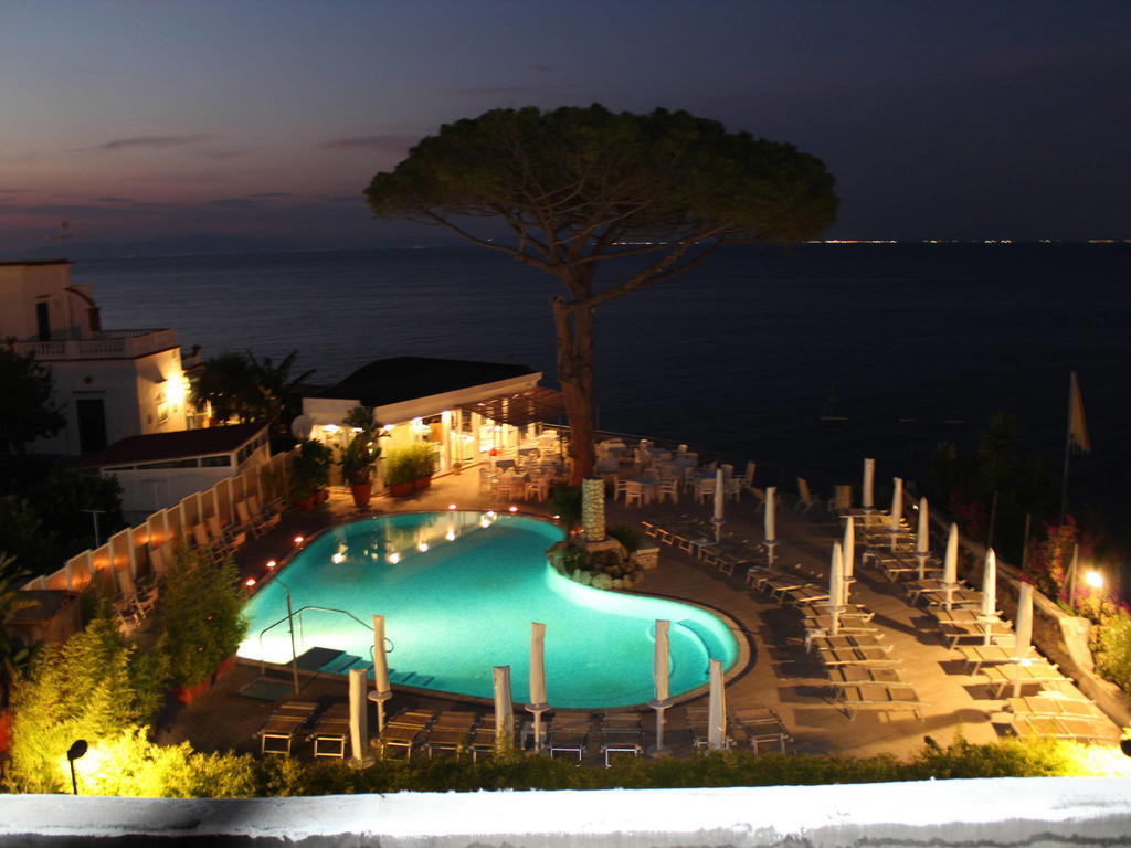 Hotel L'Approdo Casamicciola Terme Kültér fotó